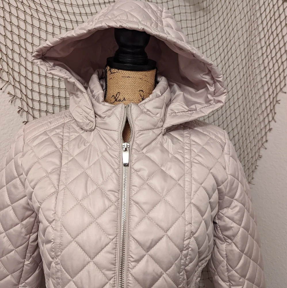 Via Spiga Women's Diamond Quilted Mid-Length Winter Jacket with Attached Hood - Picture 2 of 11